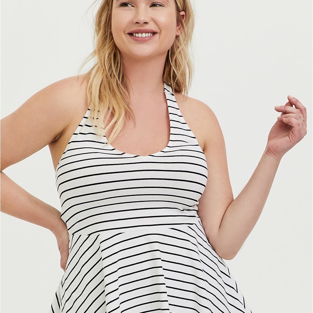 Torrid size 2 halter nwot